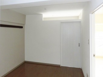 自然光と空調を開口壁でやさしく取り込む　大田区I様邸